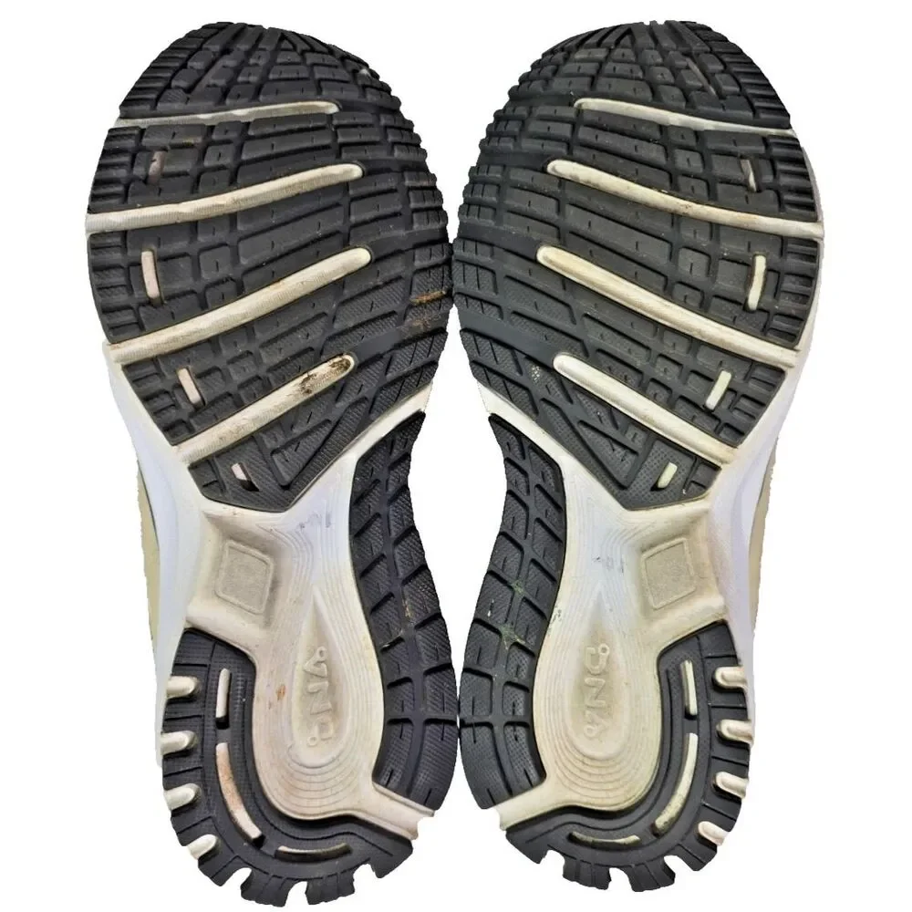 Brooks Revel Running Shoes Women's Size 8B Black White Style 1202491B155